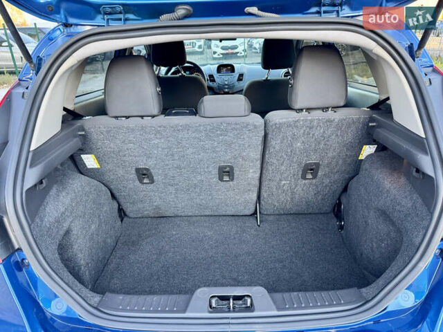 Форд Фиеста 2018 в Киеве на Automoto.ua Синий Форд Фиеста, объемом двигателя 1.6 л и пробегом 100 тыс. км за 7500 $, фото 28 на Automoto.ua