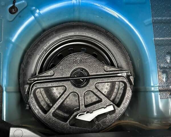 Синий Форд Фиеста, объемом двигателя 1.6 л и пробегом 99 тыс. км за 8900 $, фото 25 на Automoto.ua