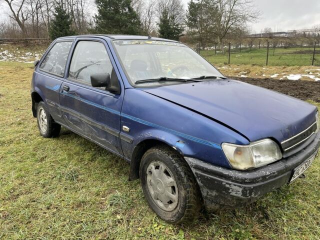 Синий Форд Фиеста, объемом двигателя 0 л и пробегом 200 тыс. км за 200 $, фото 2 на Automoto.ua
