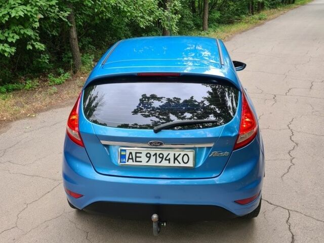 Синій Форд Фієста, об'ємом двигуна 1.2 л та пробігом 194 тис. км за 5300 $, фото 10 на Automoto.ua