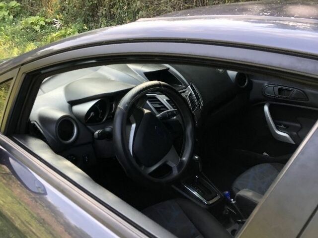 Синий Форд Фиеста, объемом двигателя 1.6 л и пробегом 182 тыс. км за 6000 $, фото 1 на Automoto.ua