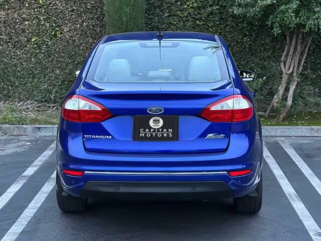 Синий Форд Фиеста, объемом двигателя 1.6 л и пробегом 87 тыс. км за 1600 $, фото 5 на Automoto.ua