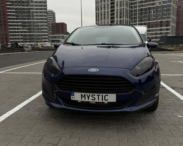 Синий Форд Фиеста, объемом двигателя 1.6 л и пробегом 129 тыс. км за 8300 $, фото 5 на Automoto.ua