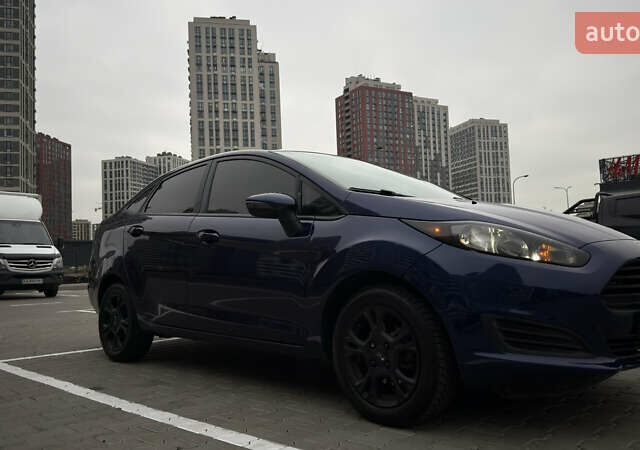 Синий Форд Фиеста, объемом двигателя 1.6 л и пробегом 129 тыс. км за 8300 $, фото 3 на Automoto.ua