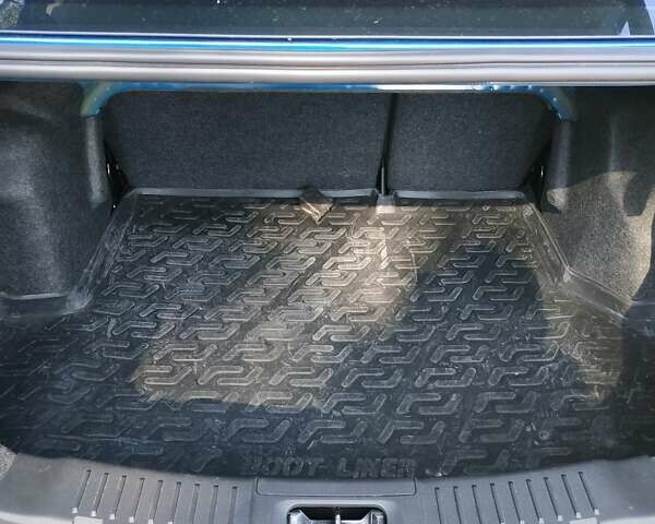 Форд Фиеста 2018 в Белой Церкве на Automoto.ua Синий Форд Фиеста, объемом двигателя 1.6 л и пробегом 37 тыс. км за 9500 $, фото 26 на Automoto.ua