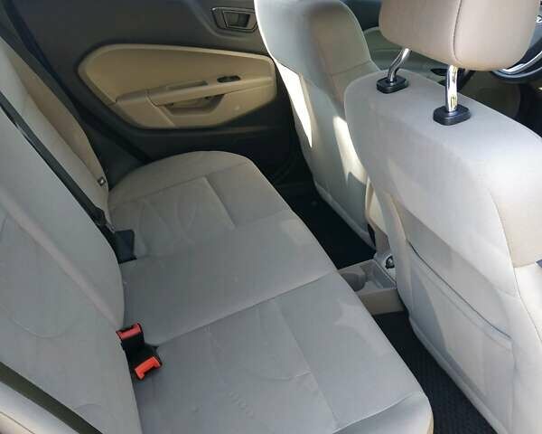 Форд Фиеста 2018 в Белой Церкве на Automoto.ua Синий Форд Фиеста, объемом двигателя 1.6 л и пробегом 37 тыс. км за 9500 $, фото 20 на Automoto.ua