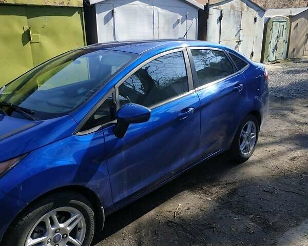 Форд Фиеста 2018 в Белой Церкве на Automoto.ua Синий Форд Фиеста, объемом двигателя 1.6 л и пробегом 37 тыс. км за 9500 $, фото 1 на Automoto.ua