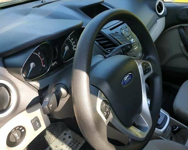 Форд Фиеста 2018 в Белой Церкве на Automoto.ua Синий Форд Фиеста, объемом двигателя 1.6 л и пробегом 37 тыс. км за 9500 $, фото 13 на Automoto.ua