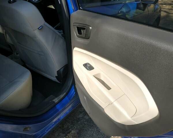 Форд Фиеста 2018 в Белой Церкве на Automoto.ua Синий Форд Фиеста, объемом двигателя 1.6 л и пробегом 37 тыс. км за 9500 $, фото 17 на Automoto.ua