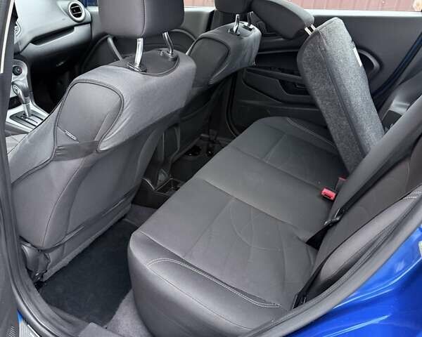 Синій Форд Фієста, об'ємом двигуна 1.6 л та пробігом 97 тис. км за 9000 $, фото 10 на Automoto.ua