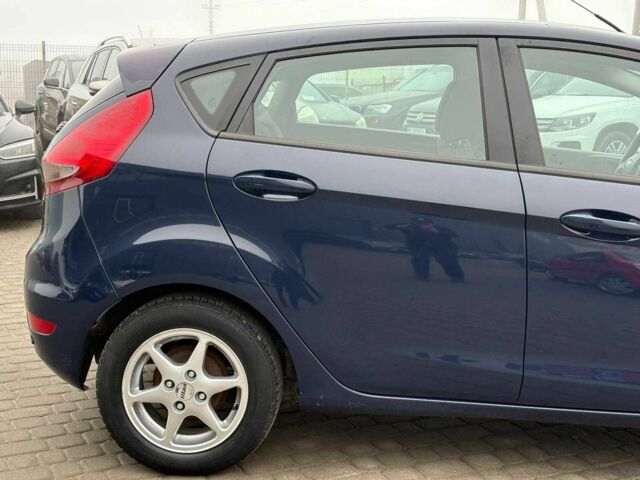 Синій Форд Фієста, об'ємом двигуна 1.4 л та пробігом 240 тис. км за 6190 $, фото 6 на Automoto.ua