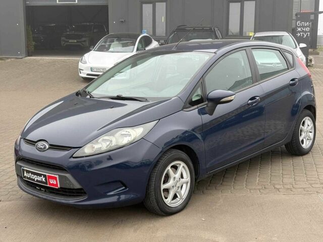 Синій Форд Фієста, об'ємом двигуна 1.4 л та пробігом 240 тис. км за 6190 $, фото 3 на Automoto.ua