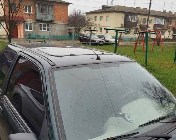 Зелений Форд Фієста, об'ємом двигуна 1.24 л та пробігом 100 тис. км за 600 $, фото 6 на Automoto.ua