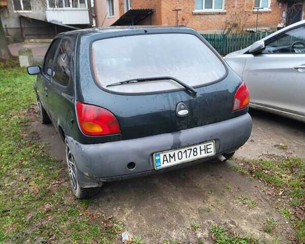 Зелений Форд Фієста, об'ємом двигуна 1.24 л та пробігом 100 тис. км за 600 $, фото 1 на Automoto.ua