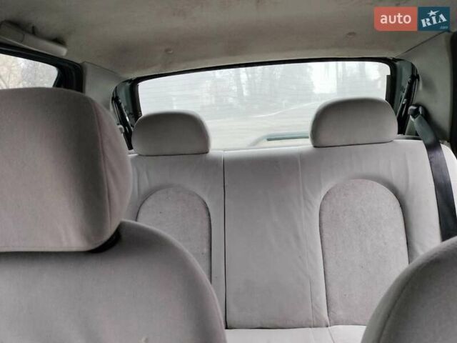 Зелений Форд Фієста, об'ємом двигуна 1.24 л та пробігом 491 тис. км за 2000 $, фото 10 на Automoto.ua