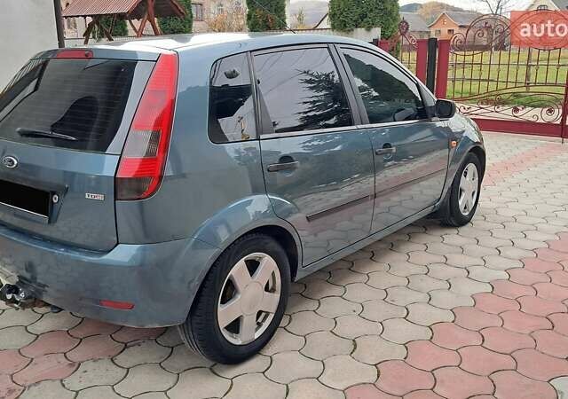 Зелений Форд Фієста, об'ємом двигуна 1.39 л та пробігом 234 тис. км за 3500 $, фото 5 на Automoto.ua