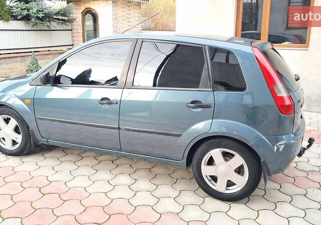 Зелений Форд Фієста, об'ємом двигуна 1.39 л та пробігом 234 тис. км за 3500 $, фото 11 на Automoto.ua