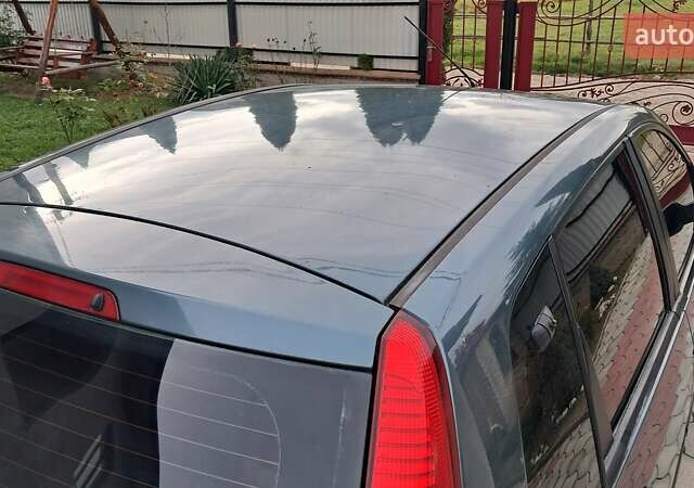 Зелений Форд Фієста, об'ємом двигуна 1.39 л та пробігом 234 тис. км за 3500 $, фото 15 на Automoto.ua