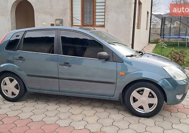Зелений Форд Фієста, об'ємом двигуна 1.39 л та пробігом 234 тис. км за 3500 $, фото 7 на Automoto.ua