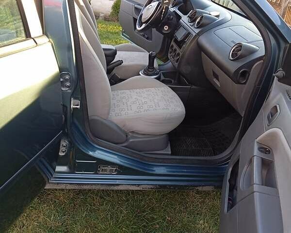 Зеленый Форд Фиеста, объемом двигателя 1.39 л и пробегом 221 тыс. км за 3300 $, фото 8 на Automoto.ua