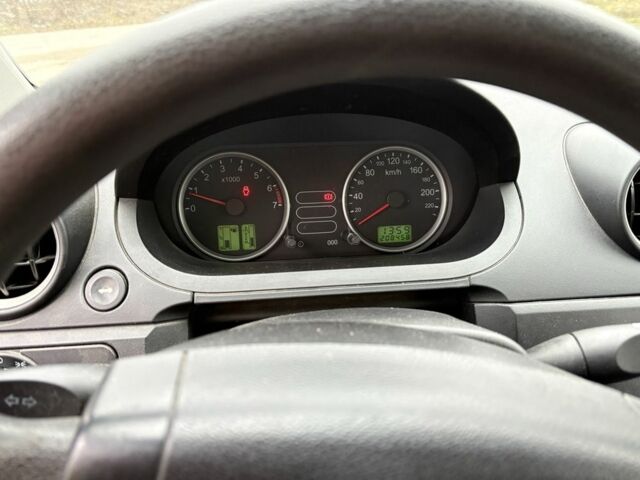 Зелений Форд Фієста, об'ємом двигуна 1.3 л та пробігом 208 тис. км за 2600 $, фото 2 на Automoto.ua