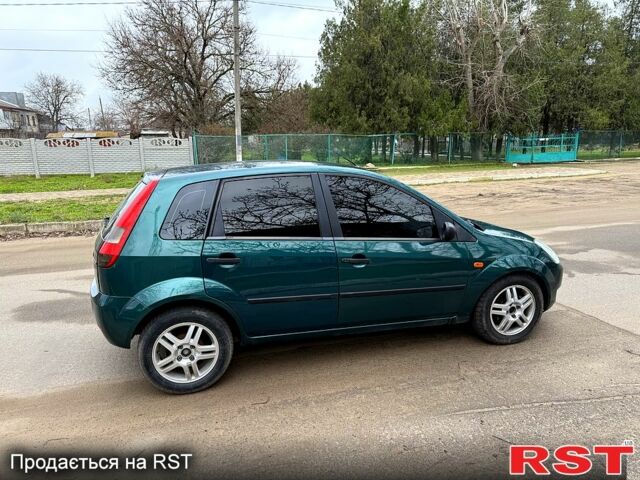 Зелений Форд Фієста, об'ємом двигуна 1.4 л та пробігом 250 тис. км за 3350 $, фото 6 на Automoto.ua