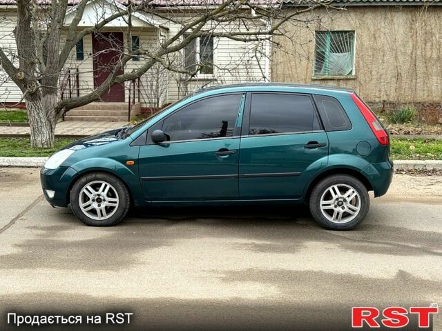 Зелений Форд Фієста, об'ємом двигуна 1.4 л та пробігом 250 тис. км за 3350 $, фото 5 на Automoto.ua