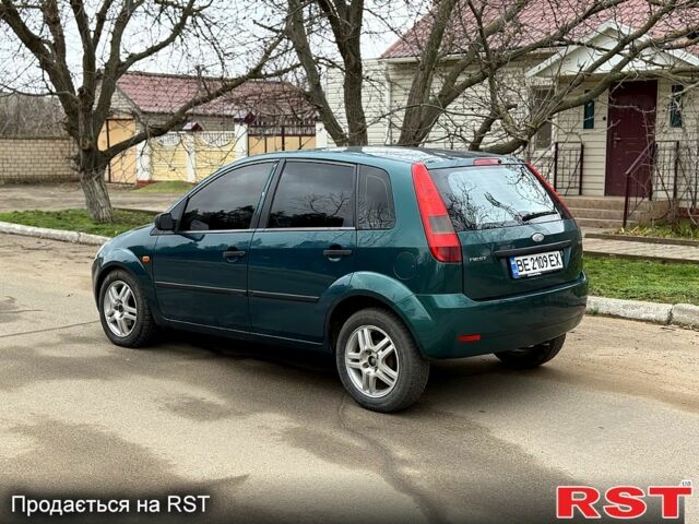 Зелений Форд Фієста, об'ємом двигуна 1.4 л та пробігом 250 тис. км за 3350 $, фото 3 на Automoto.ua