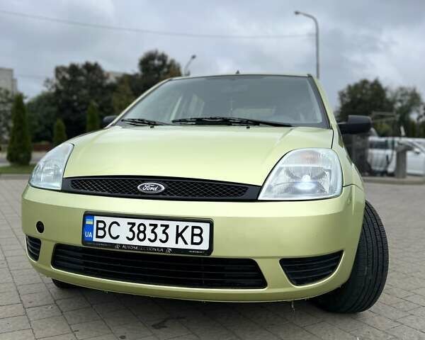 Зелений Форд Фієста, об'ємом двигуна 1.39 л та пробігом 177 тис. км за 3150 $, фото 1 на Automoto.ua