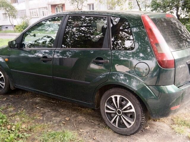 Зеленый Форд Фиеста, объемом двигателя 1.4 л и пробегом 270 тыс. км за 2500 $, фото 8 на Automoto.ua