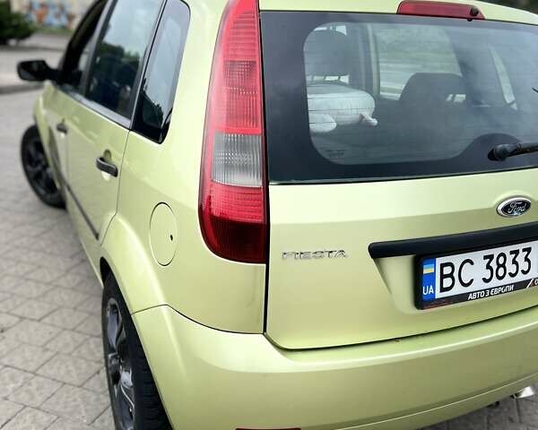 Зелений Форд Фієста, об'ємом двигуна 1.39 л та пробігом 177 тис. км за 3150 $, фото 7 на Automoto.ua