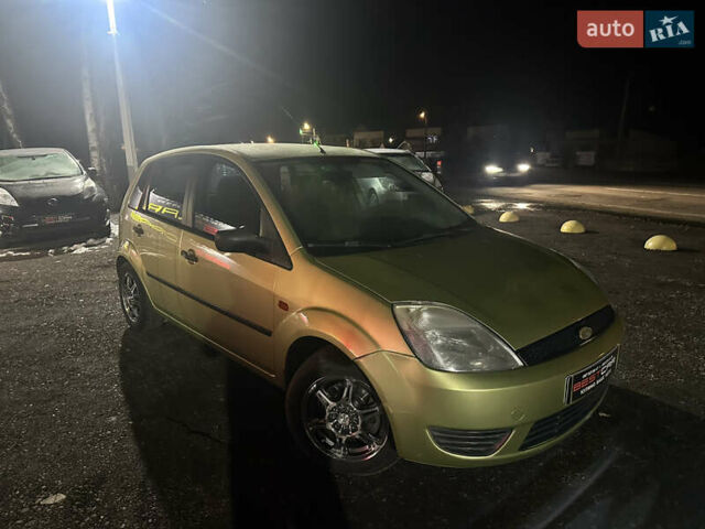 Зеленый Форд Фиеста, объемом двигателя 1.3 л и пробегом 170 тыс. км за 3250 $, фото 36 на Automoto.ua