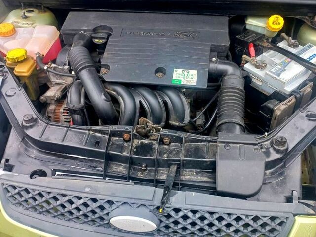 Зеленый Форд Фиеста, объемом двигателя 1.2 л и пробегом 217 тыс. км за 3800 $, фото 8 на Automoto.ua
