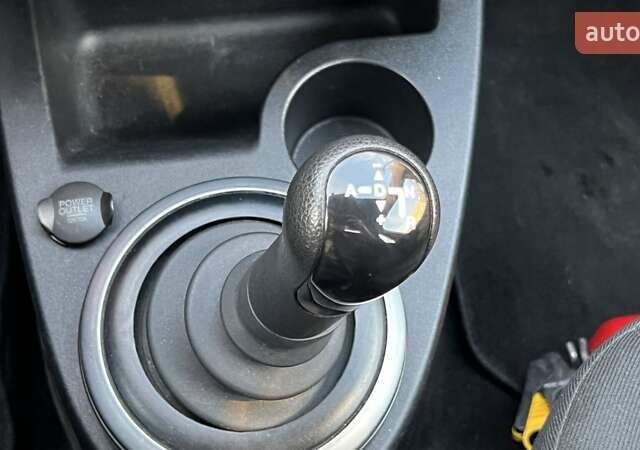 Зеленый Форд Фиеста, объемом двигателя 1.4 л и пробегом 211 тыс. км за 4850 $, фото 15 на Automoto.ua