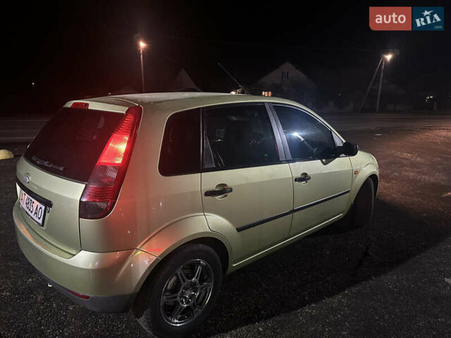 Зеленый Форд Фиеста, объемом двигателя 1.3 л и пробегом 170 тыс. км за 3250 $, фото 26 на Automoto.ua