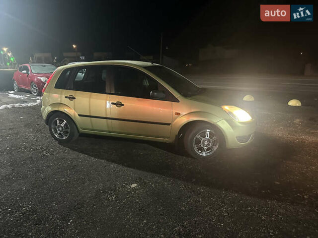 Зеленый Форд Фиеста, объемом двигателя 1.3 л и пробегом 170 тыс. км за 3250 $, фото 29 на Automoto.ua