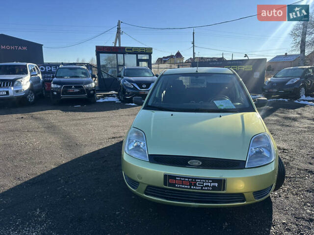 Зеленый Форд Фиеста, объемом двигателя 1.3 л и пробегом 170 тыс. км за 3250 $, фото 3 на Automoto.ua