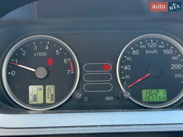 Зелений Форд Фієста, об'ємом двигуна 1.3 л та пробігом 158 тис. км за 4200 $, фото 7 на Automoto.ua