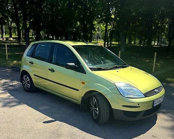 Зелений Форд Фієста, об'ємом двигуна 1.3 л та пробігом 190 тис. км за 3800 $, фото 10 на Automoto.ua