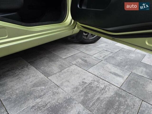 Зеленый Форд Фиеста, объемом двигателя 1.4 л и пробегом 213 тыс. км за 3800 $, фото 42 на Automoto.ua