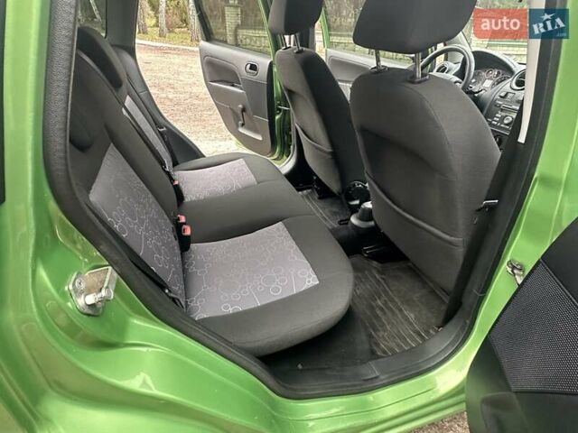 Зеленый Форд Фиеста, объемом двигателя 1.4 л и пробегом 125 тыс. км за 4999 $, фото 21 на Automoto.ua