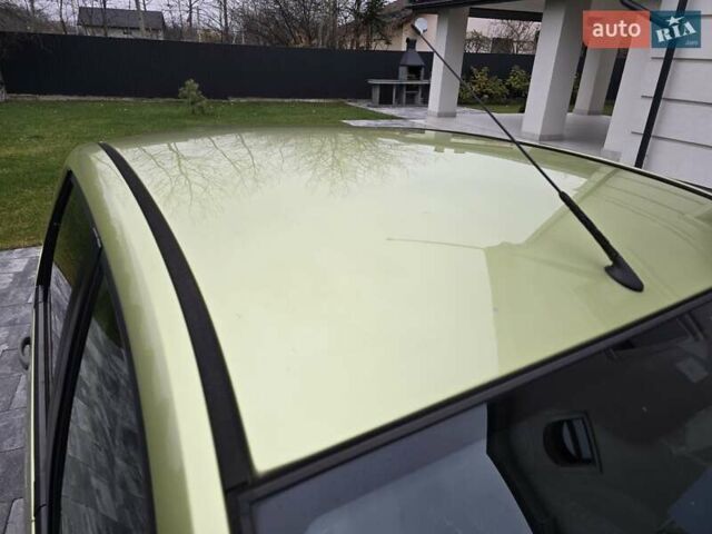 Зеленый Форд Фиеста, объемом двигателя 1.4 л и пробегом 213 тыс. км за 3800 $, фото 49 на Automoto.ua