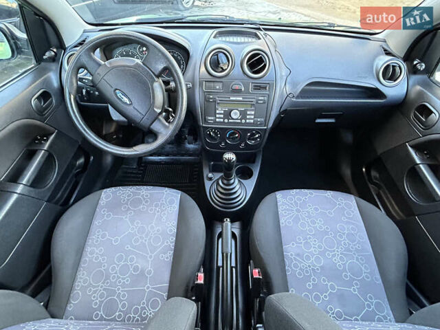 Зелений Форд Фієста, об'ємом двигуна 1.3 л та пробігом 174 тис. км за 3850 $, фото 65 на Automoto.ua