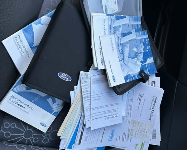 Зелений Форд Фієста, об'ємом двигуна 1.3 л та пробігом 174 тис. км за 3850 $, фото 42 на Automoto.ua