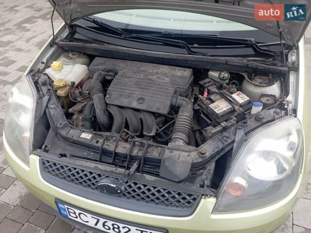 Зеленый Форд Фиеста, объемом двигателя 1.25 л и пробегом 268 тыс. км за 2899 $, фото 12 на Automoto.ua