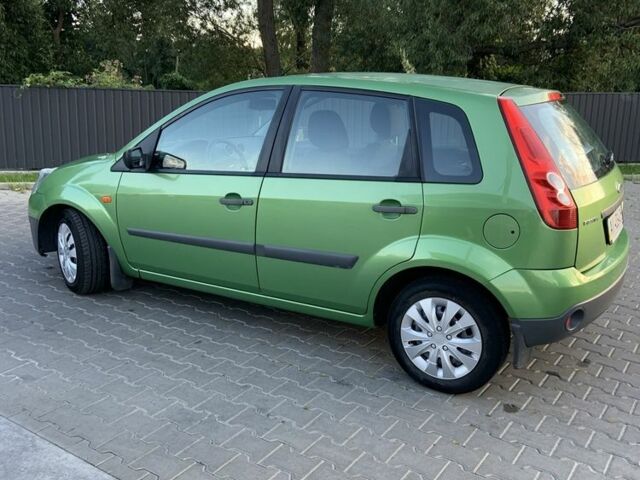 Зелений Форд Фієста, об'ємом двигуна 1.25 л та пробігом 232 тис. км за 3500 $, фото 5 на Automoto.ua