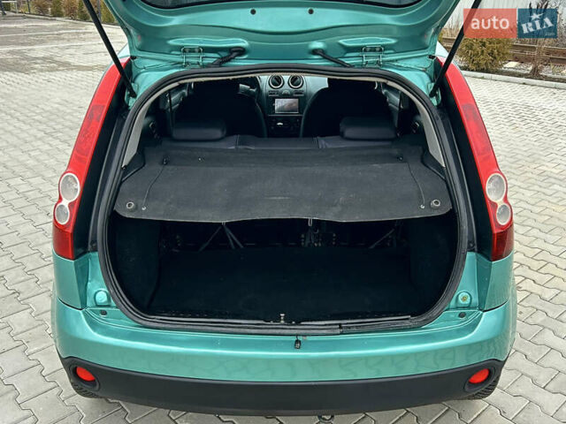 Зеленый Форд Фиеста, объемом двигателя 1.3 л и пробегом 235 тыс. км за 3700 $, фото 20 на Automoto.ua