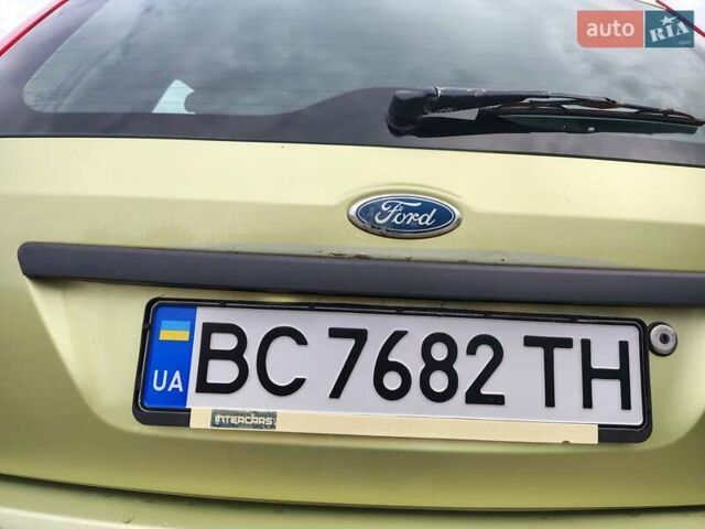 Зелений Форд Фієста, об'ємом двигуна 1.24 л та пробігом 267 тис. км за 2900 $, фото 19 на Automoto.ua