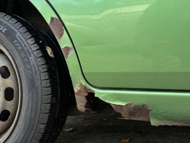 Форд Фиеста 2008 в Киеве на Automoto.ua Зеленый Форд Фиеста, объемом двигателя 1.4 л и пробегом 200 тыс. км за 2500 $, фото 4 на Automoto.ua