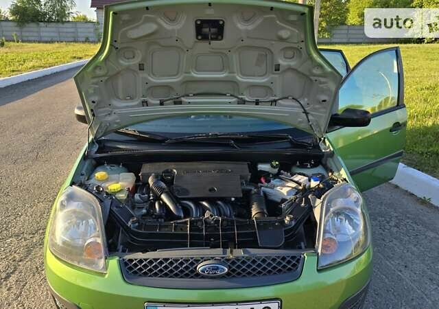 Зеленый Форд Фиеста, объемом двигателя 1.25 л и пробегом 122 тыс. км за 6200 $, фото 45 на Automoto.ua